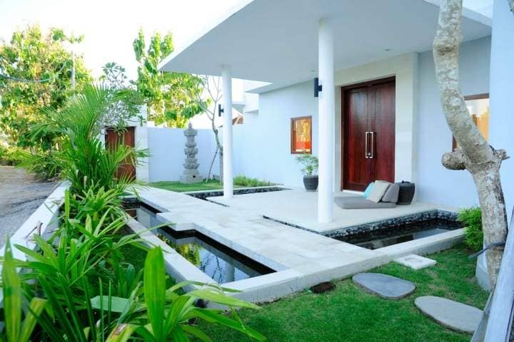Rent villa Irina, Indonesia, Bali, Bukit | Villacarte