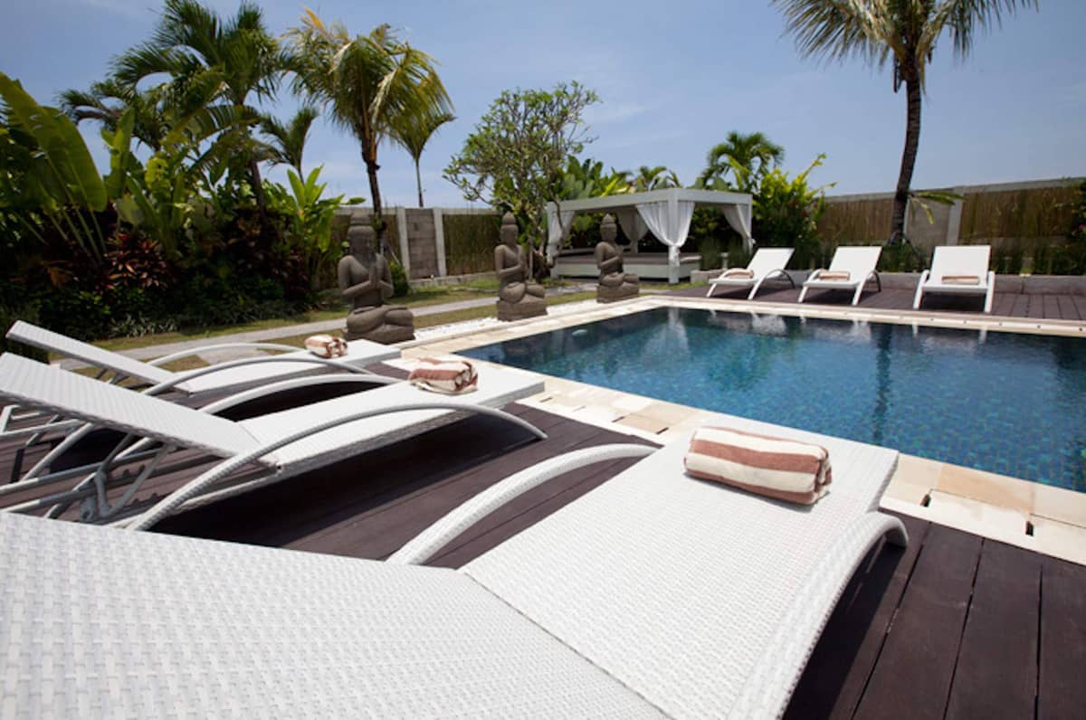Rent villa rose, Indonesia, Bali, Seminjak | Villacarte