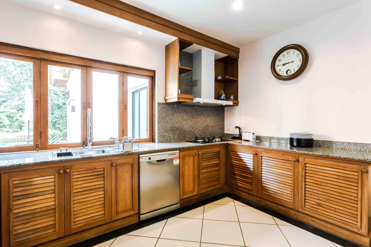 Rent villa Imelda, Thailand, Phuket, Nai Harn | Villacarte