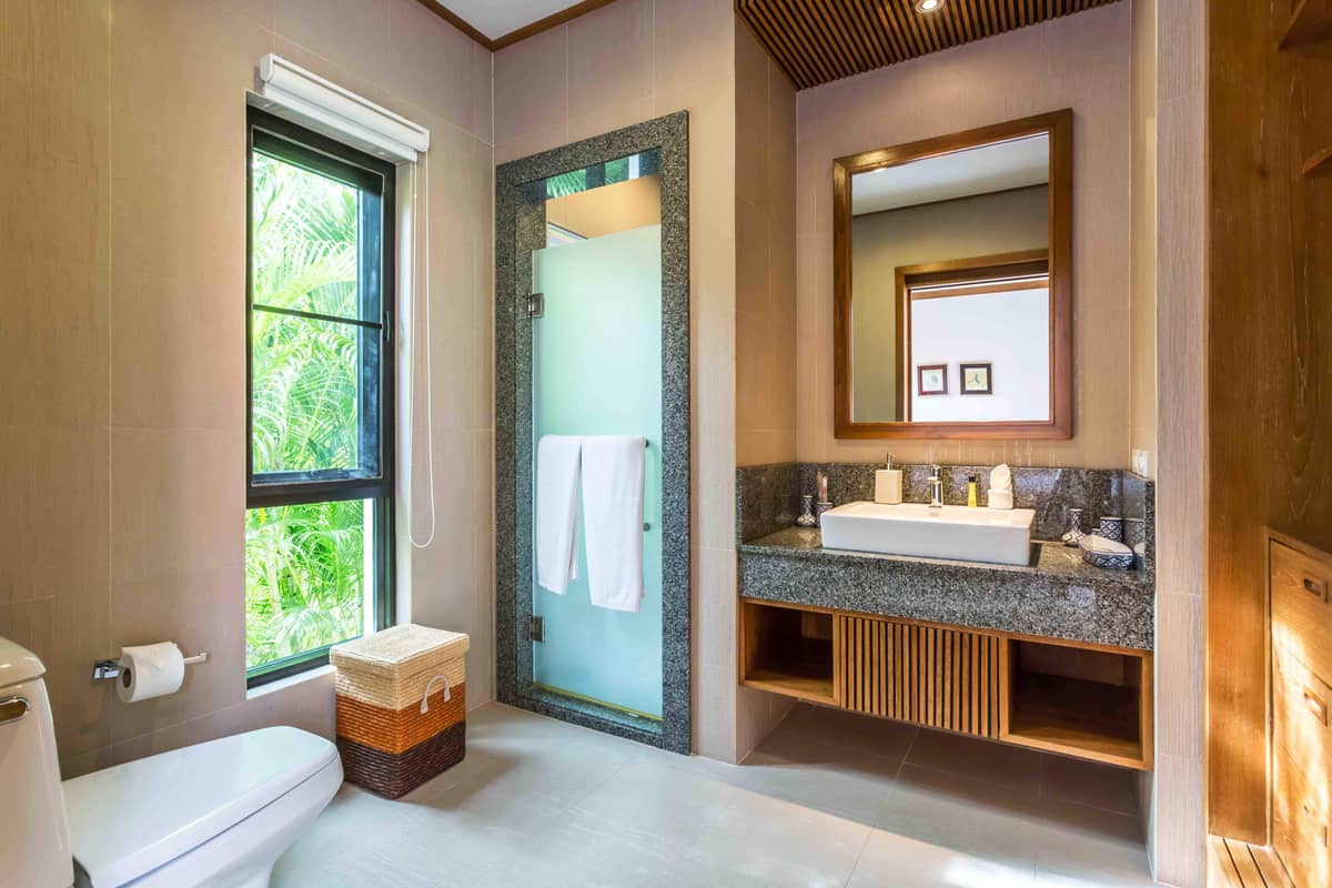Rent villa Imelda, Thailand, Phuket, Nai Harn | Villacarte