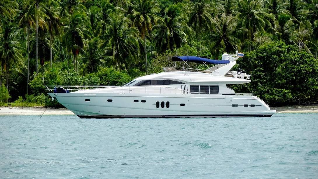 head.service.yacht.title