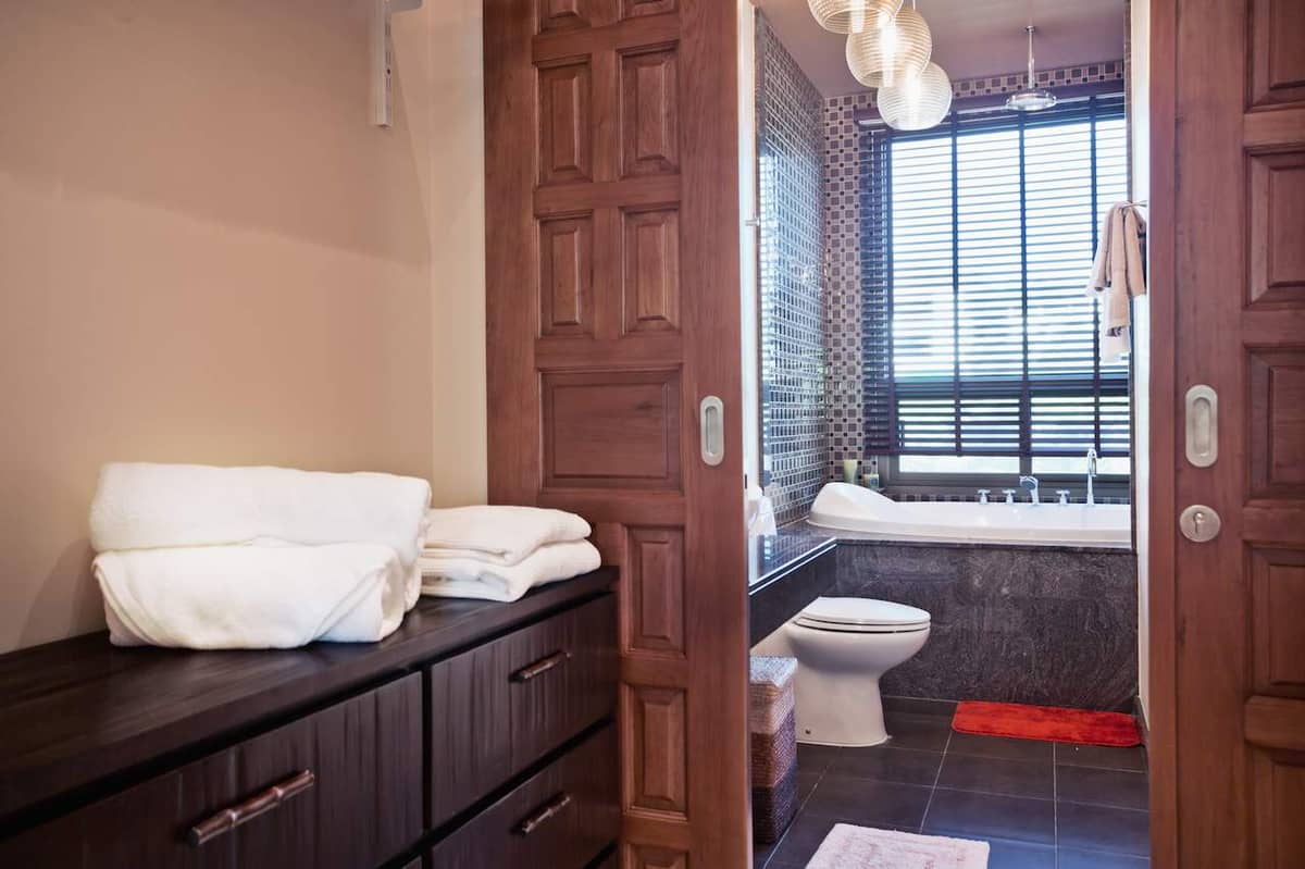 Rent villa Rock Pool Villa, Thailand, Phuket, Nai Harn | Villacarte