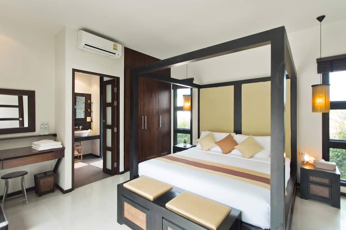 Rent villa Rock Pool Villa, Thailand, Phuket, Nai Harn | Villacarte