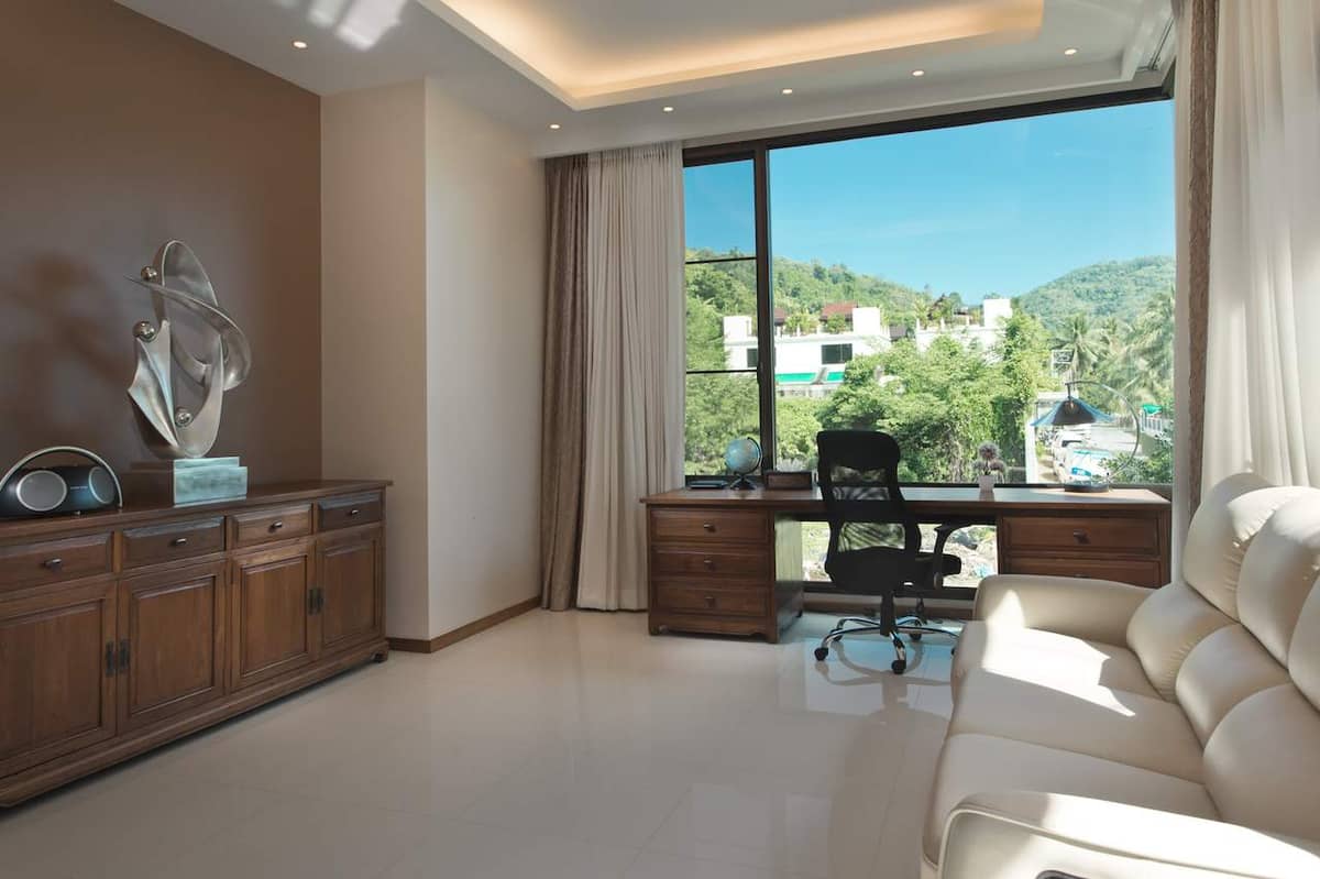 Rent villa Rock Pool Villa, Thailand, Phuket, Nai Harn | Villacarte