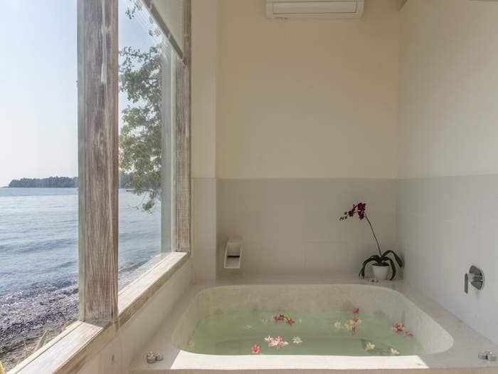 Hotel for Sale Iolanta, Indonesia, Bali, Lovina | Villacarte
