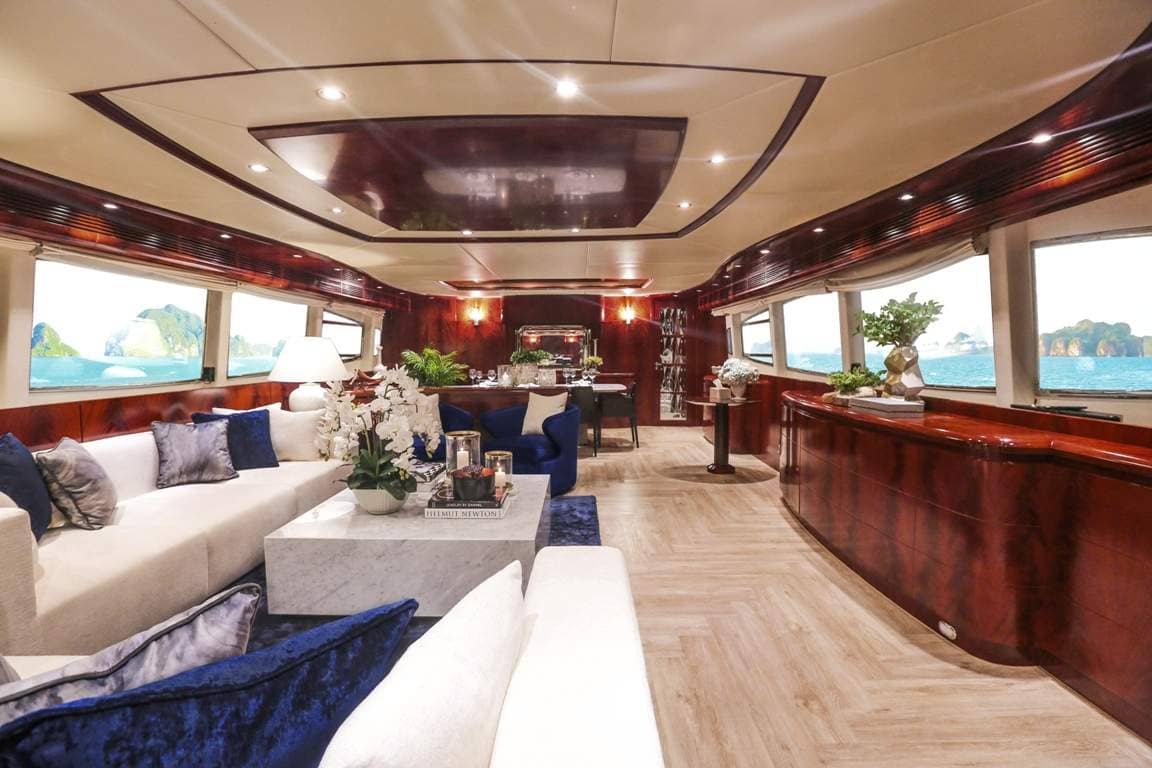 Astondoa 102 GLX, Cruise Ship, booking, rent | Villacarte