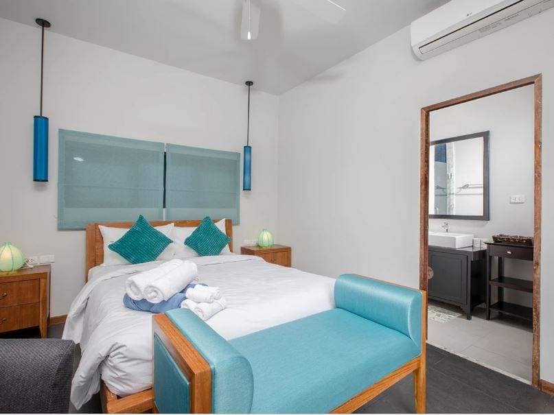 Rent villa Natuna, Thailand, Phuket, Nai Harn | Villacarte