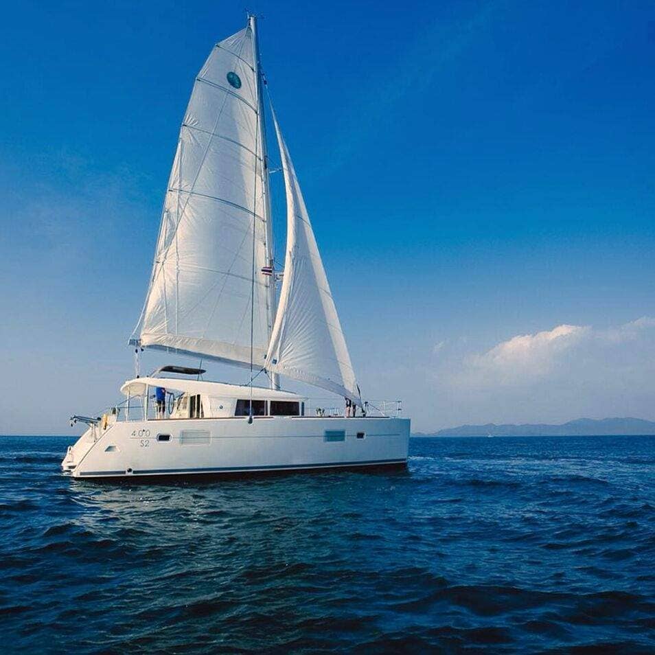 Lagoon 400 S2, Catamaran, booking, rent | Villacarte