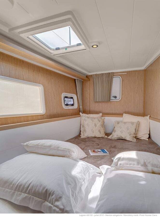 Lagoon 400 S2, Catamaran, booking, rent | Villacarte