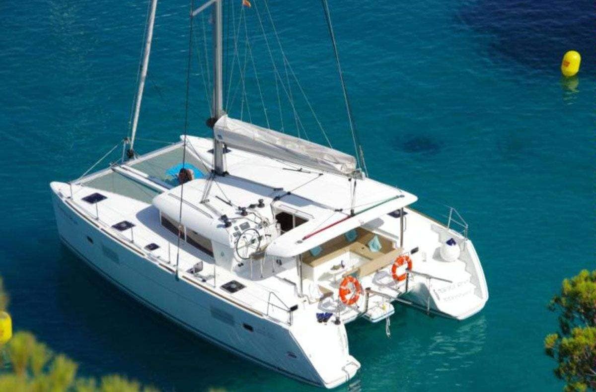 Lagoon 400 S2, Catamaran, booking, rent | Villacarte
