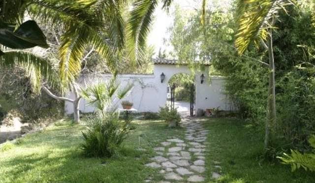 Продажа отеля Liliana, Испания, Коста Бланка, Кальпе | Villacarte