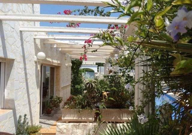 Hotel for Sale Louise, Spain, Costa Blanca, Calp | Villacarte