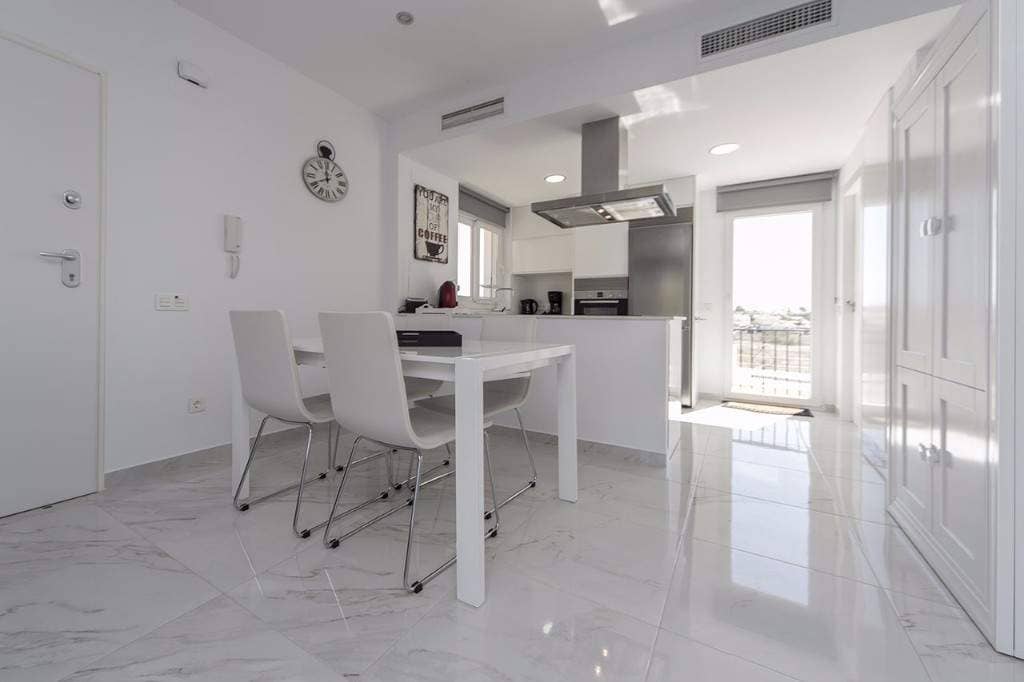 Продажа недвижимости  VILLASOL - CHALET , Испания, Коста Бланка, Ла Марина | Villacarte