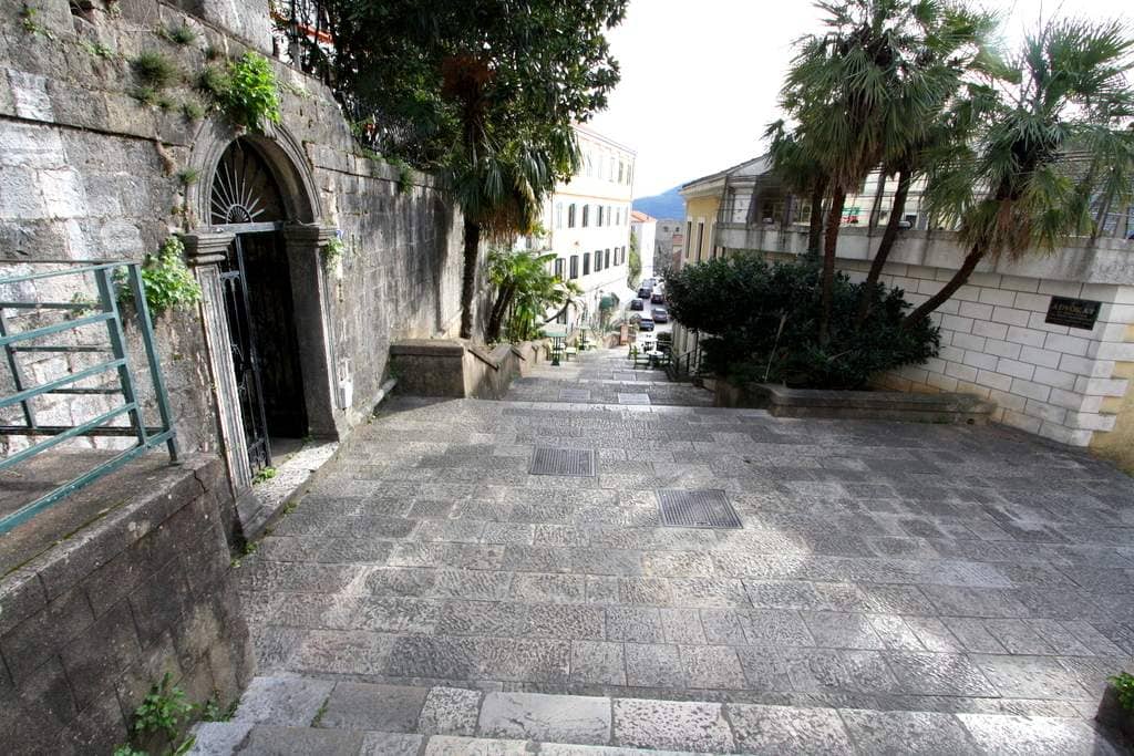 Hotel for Sale Francoise, Montenegro, Herceg Novi region, Herceg Novi | Villacarte