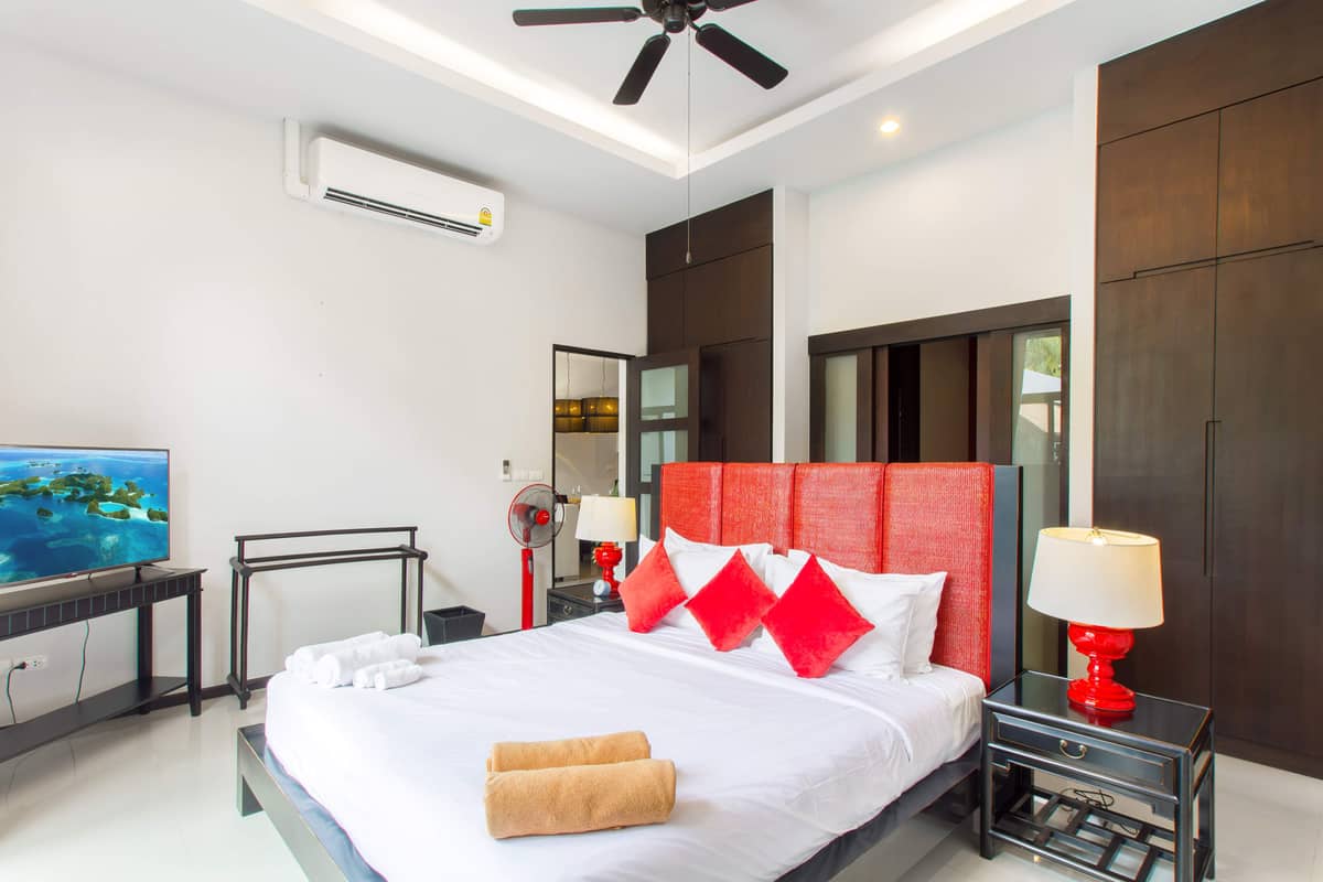 Rent villa Saiyuan Estate Nr. 4, Thailand, Phuket, Nai Harn | Villacarte