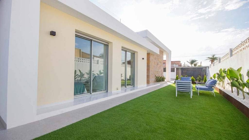Продажа недвижимости  GOLD VILLAS - ORTIZ LEFT , Испания, Коста Бланка, Торревьеха | Villacarte
