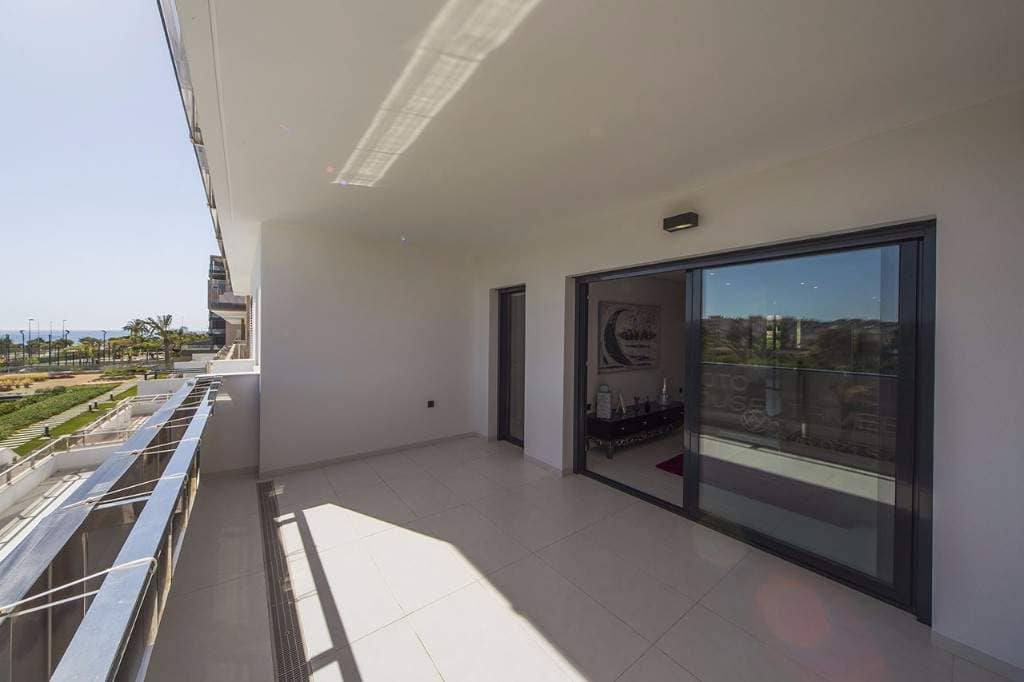 Продажа недвижимости  Bioko II Residential Area - 3 bedroom , Испания, Коста Бланка, Ориуэла Коста | Villacarte