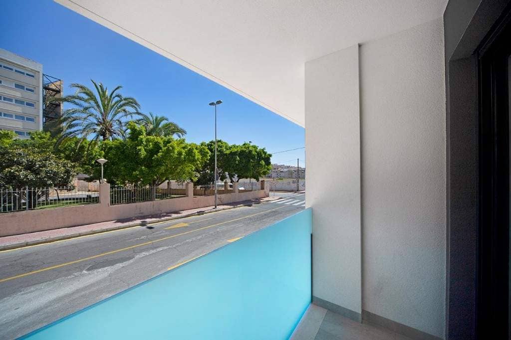 Продажа недвижимости  LAS CIBELES, Испания, Коста Бланка, Торревьеха | Villacarte