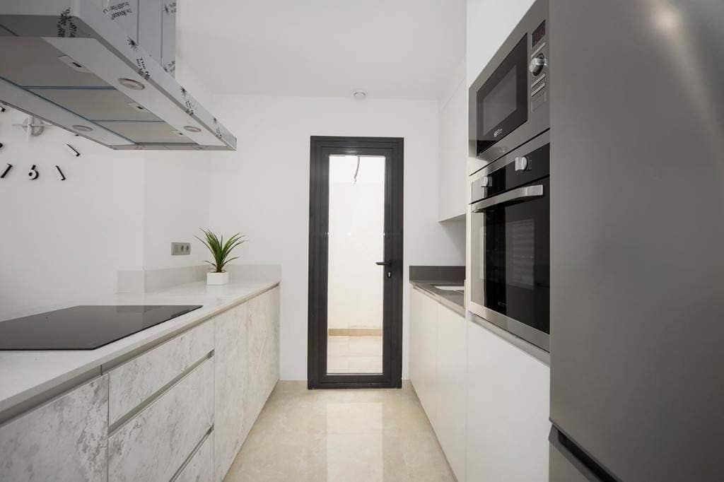 Продажа недвижимости  LAS CIBELES, Испания, Коста Бланка, Торревьеха | Villacarte
