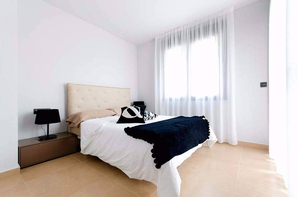 Продажа недвижимости  Los Lagos, Испания, Коста Бланка, Альгорфа | Villacarte