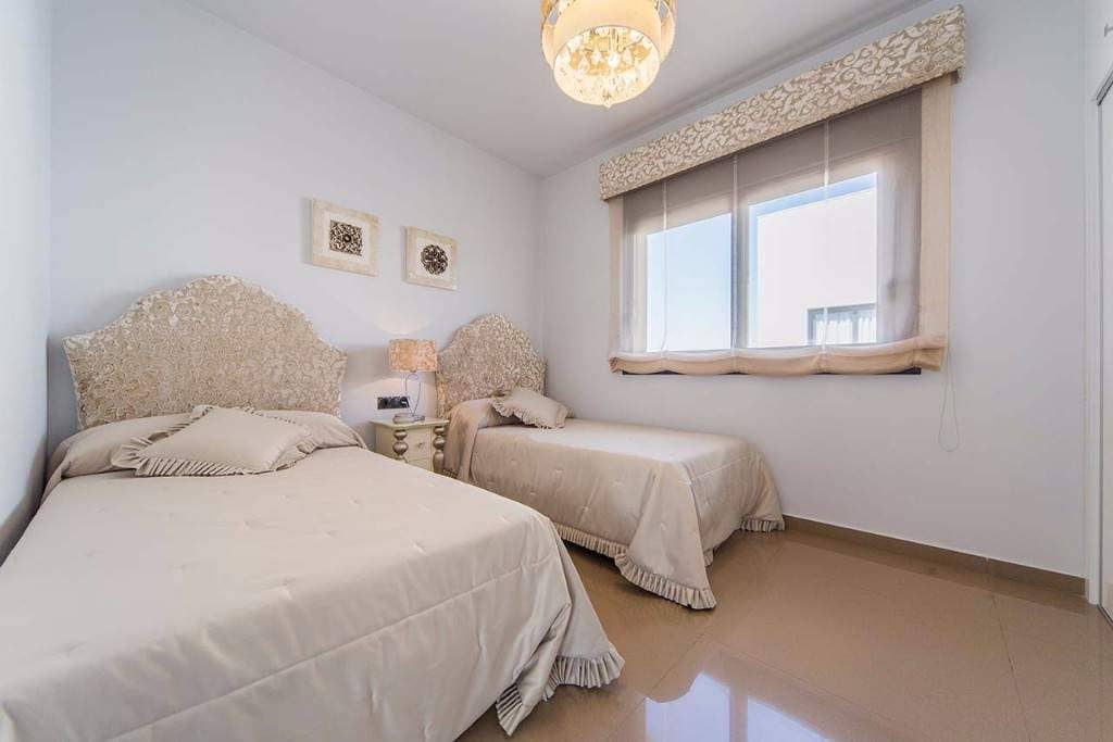Продажа недвижимости  Amay Deluxe - Villa Silvia , Испания, Коста Бланка, Ориуэла Коста | Villacarte