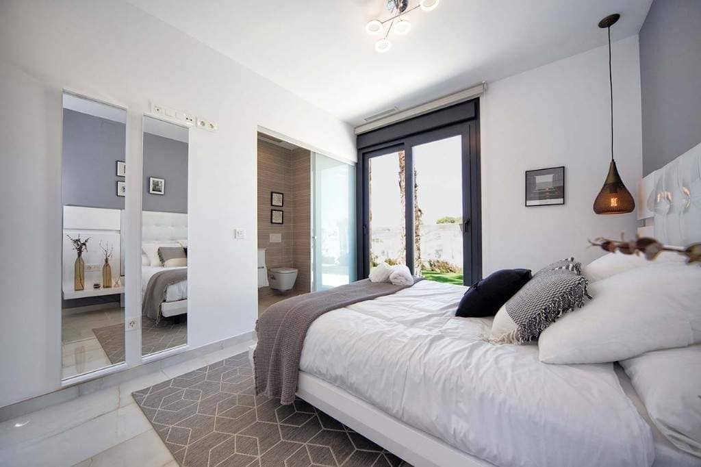 Продажа недвижимости  AMANECER III, Испания, Коста Бланка, Ориуэла Коста | Villacarte