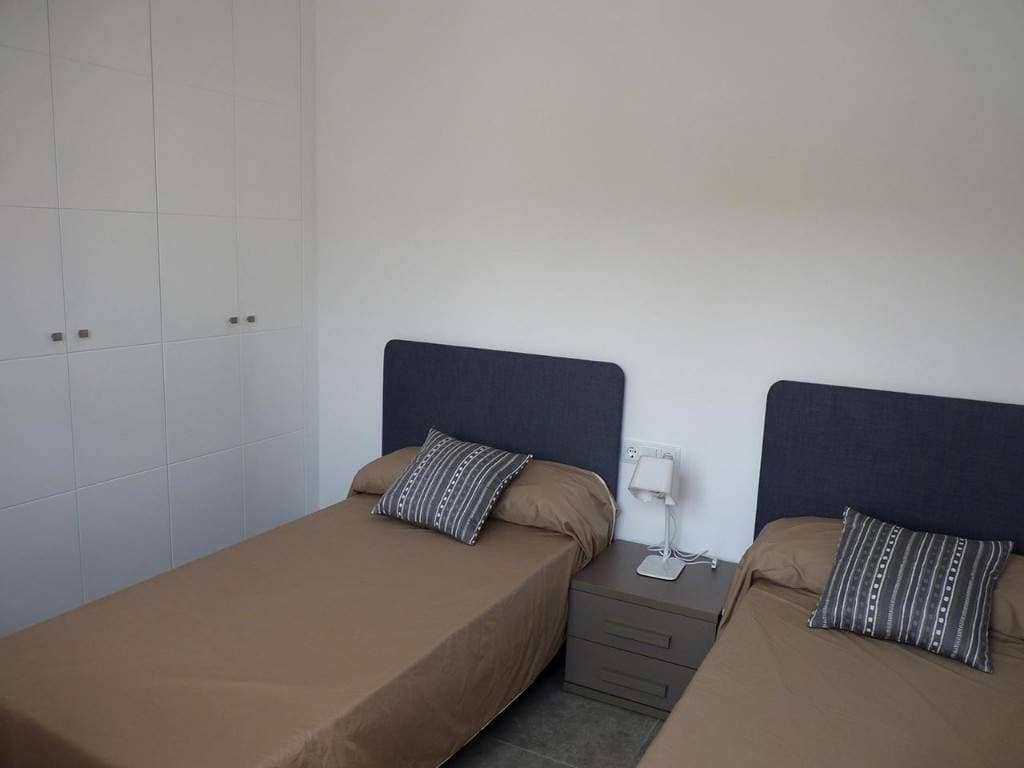 Продажа недвижимости  LA RAMBLA BEACH, Испания, Коста Бланка, Пилар де ла Орадада | Villacarte