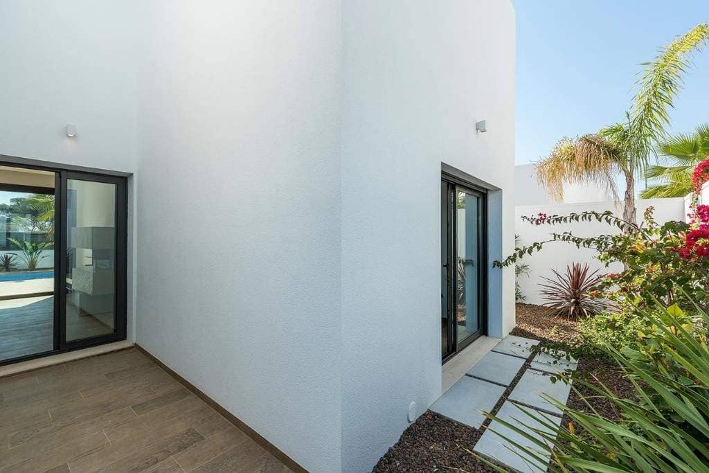 Продажа недвижимости  ALEJANDRA VIII - VILLA N , Испания, Коста Бланка, Пилар де ла Орадада | Villacarte