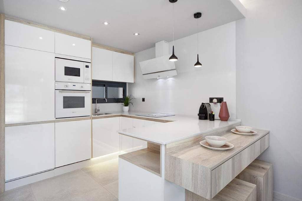 Продажа недвижимости  OASIS BEACH XIII, Испания, Коста Бланка, Гуардамар | Villacarte