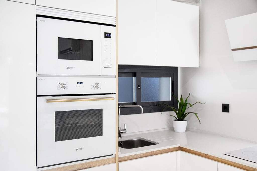 Продажа недвижимости  OASIS BEACH XIII, Испания, Коста Бланка, Гуардамар | Villacarte