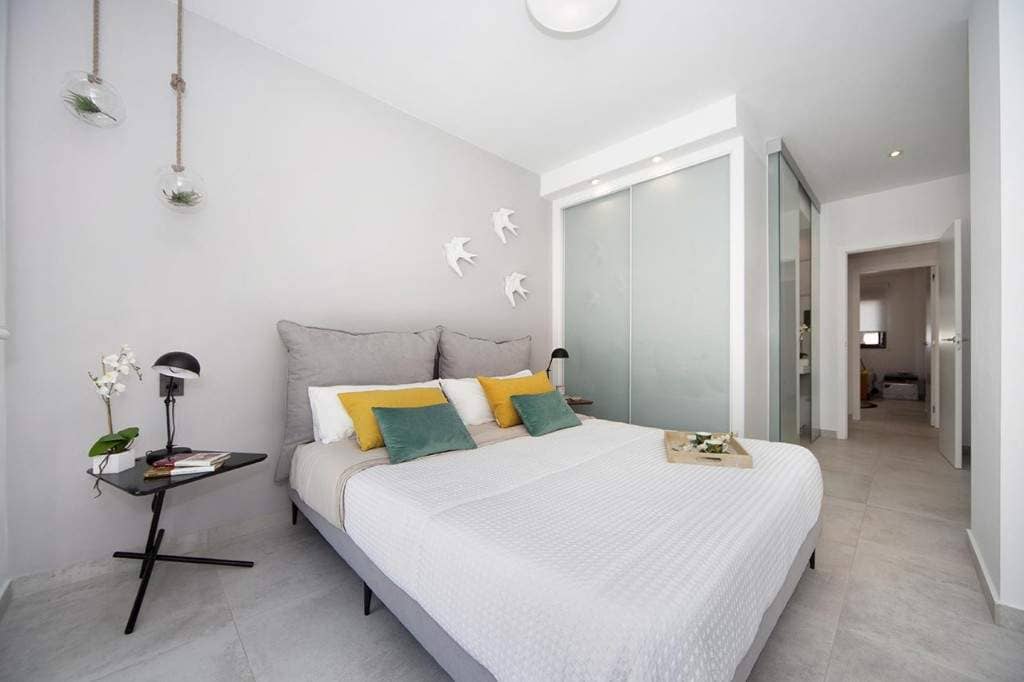Продажа недвижимости  OASIS BEACH XIII, Испания, Коста Бланка, Гуардамар | Villacarte