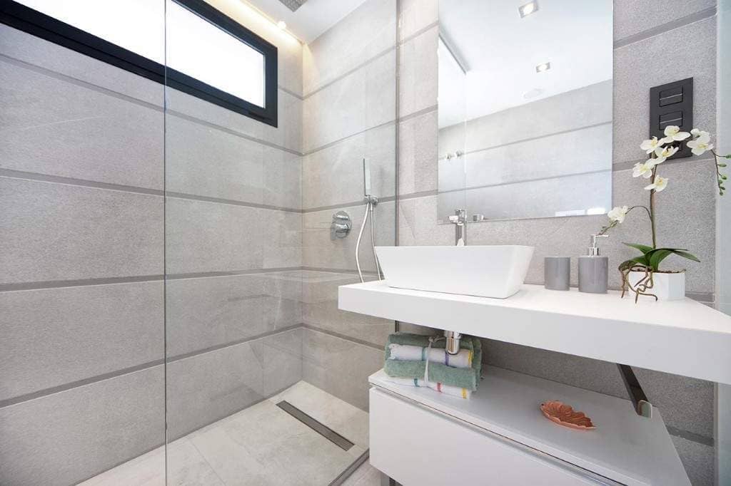 Продажа недвижимости  OASIS BEACH XIII, Испания, Коста Бланка, Гуардамар | Villacarte