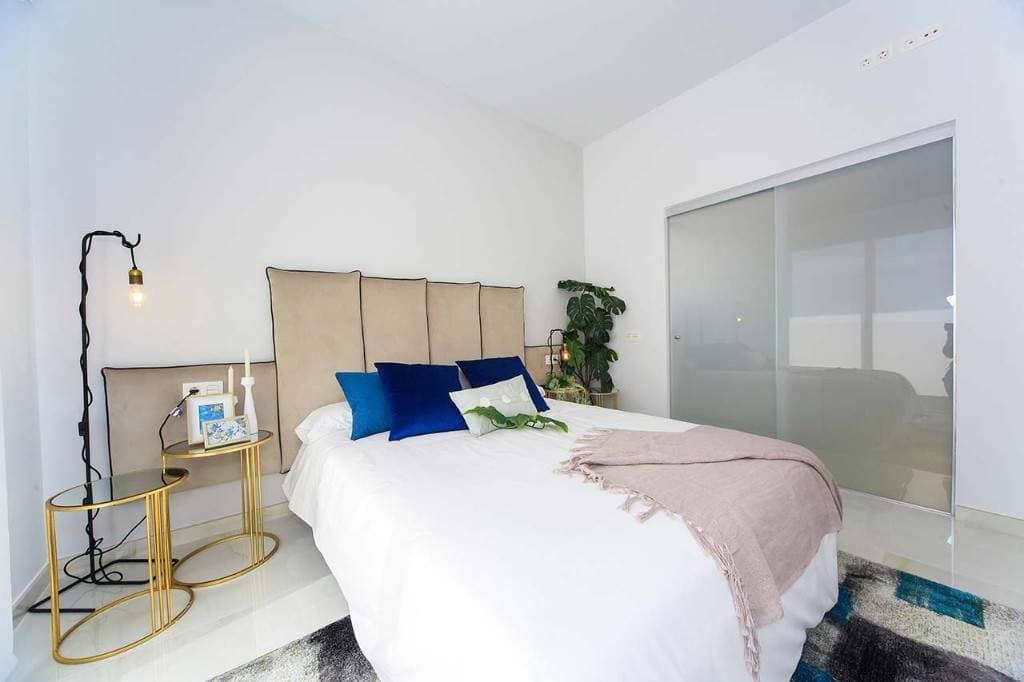 Property for Sale  AMANECER V - NARVI 2 , Spain, Costa Blanca, Orihuela Costa | Villacarte