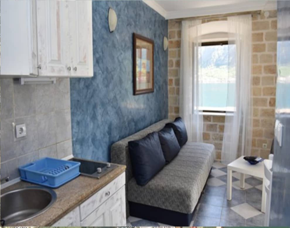 Hotel for Sale , Montenegro, Kotor region, Prcanj | Villacarte