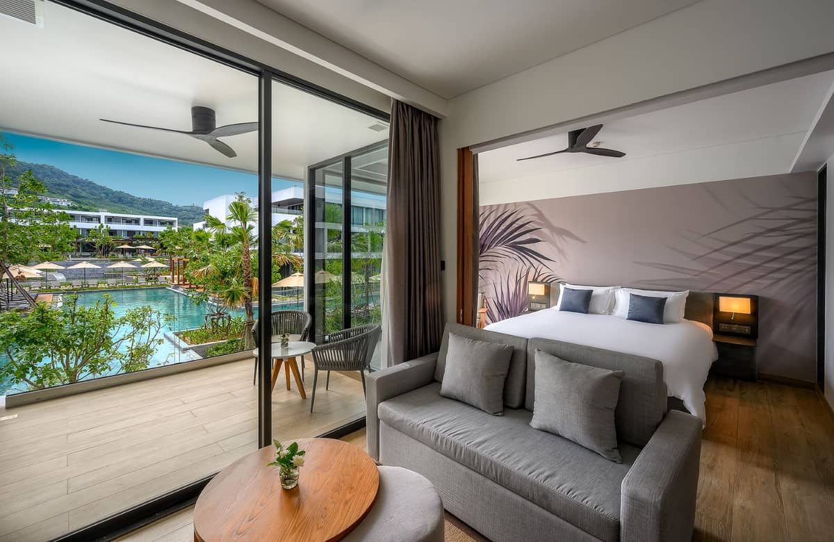 Rent apartments One Bedroom Suite Pool View, Thailand, Phuket, Rawai | Villacarte
