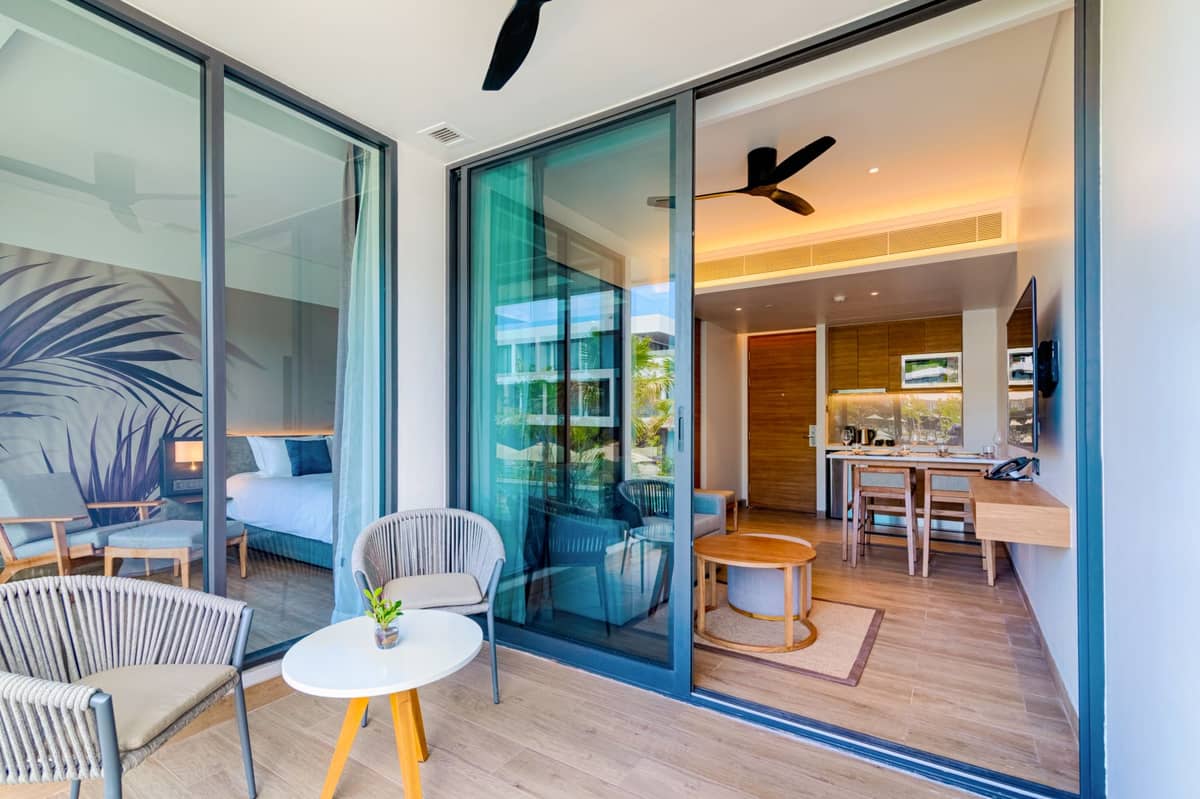 Rent apartments One Bedroom Suite Pool View, Thailand, Phuket, Rawai | Villacarte
