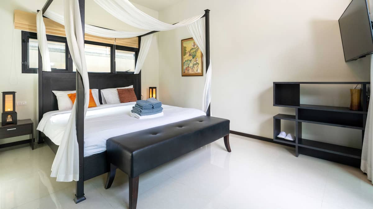 Rent villa TWO VILLAS KOKYANG 2, Thailand, Phuket, Nai Harn | Villacarte