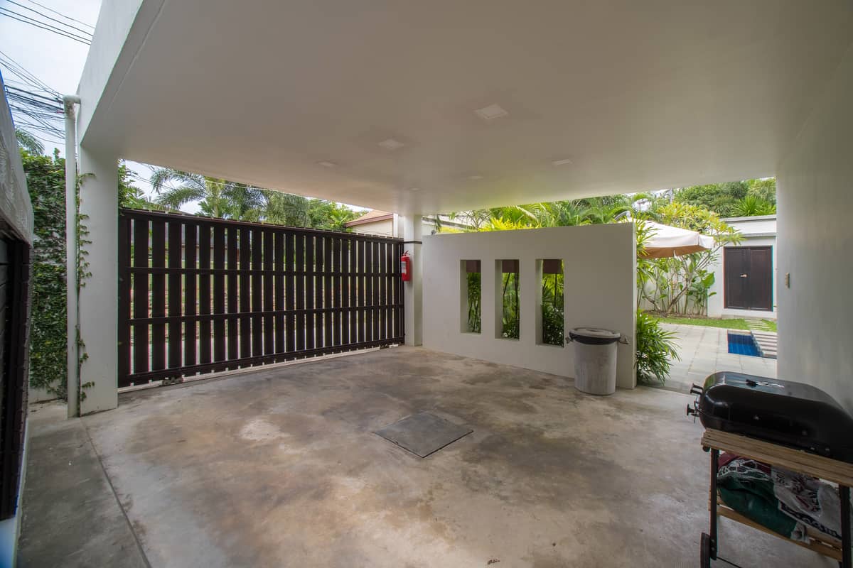 Rent villa Suksan, Thailand, Phuket, Nai Harn | Villacarte