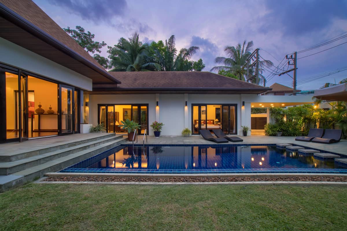 Rent villa Suksan, Thailand, Phuket, Nai Harn | Villacarte