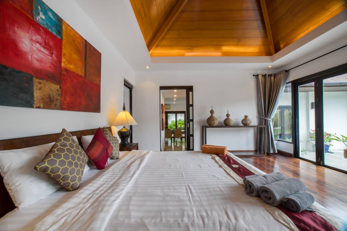 Rent villa Suksan, Thailand, Phuket, Nai Harn | Villacarte