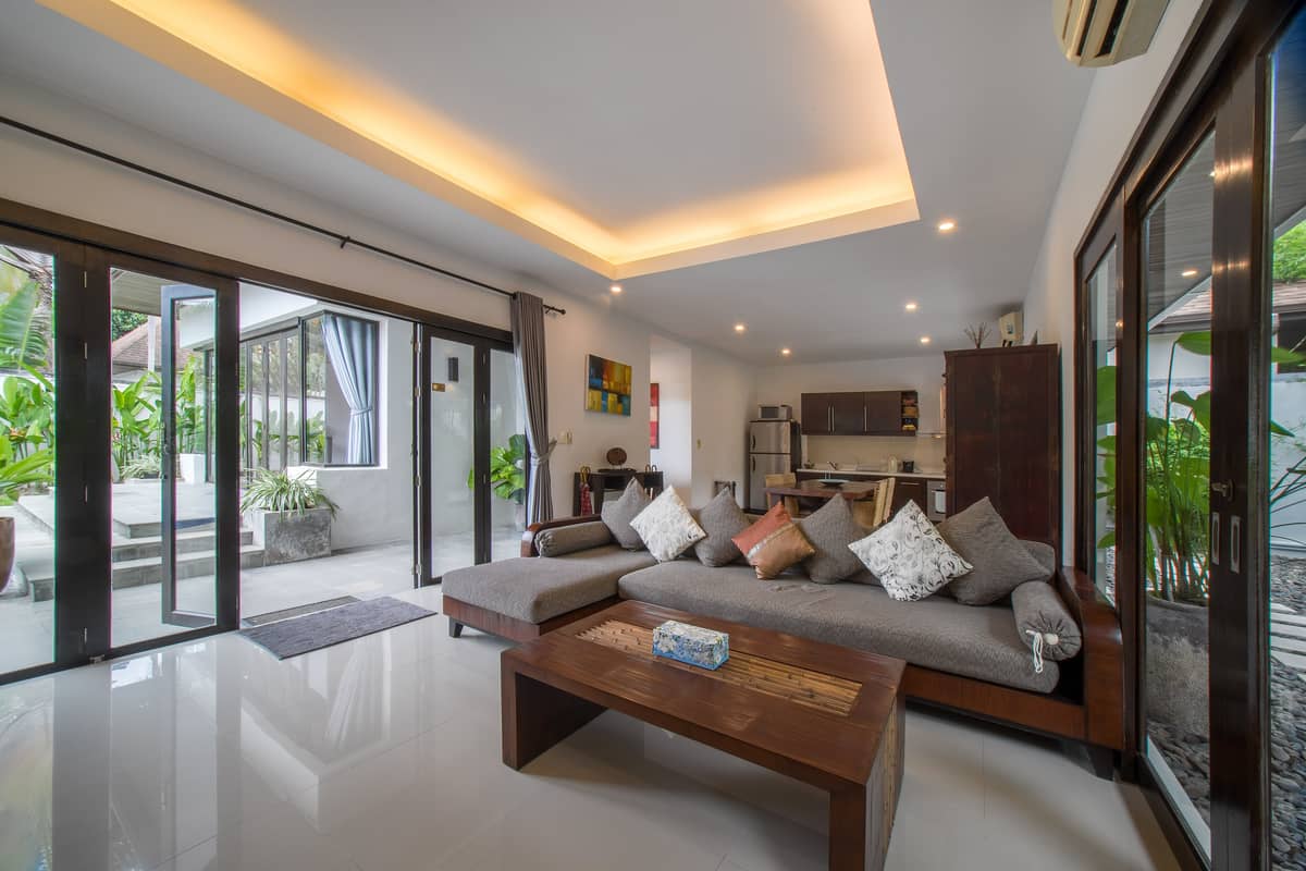 Rent villa Suksan, Thailand, Phuket, Nai Harn | Villacarte