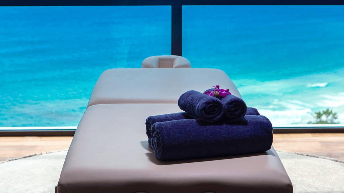Rent villa Paradiso, Thailand, Phuket, Nai Ton | Villacarte