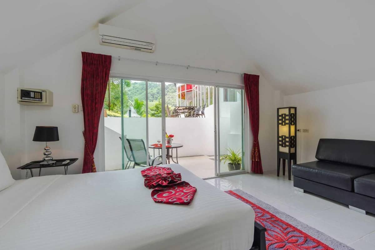 Rent villa Nap Dau Crown, Thailand, Phuket, Chalong | Villacarte