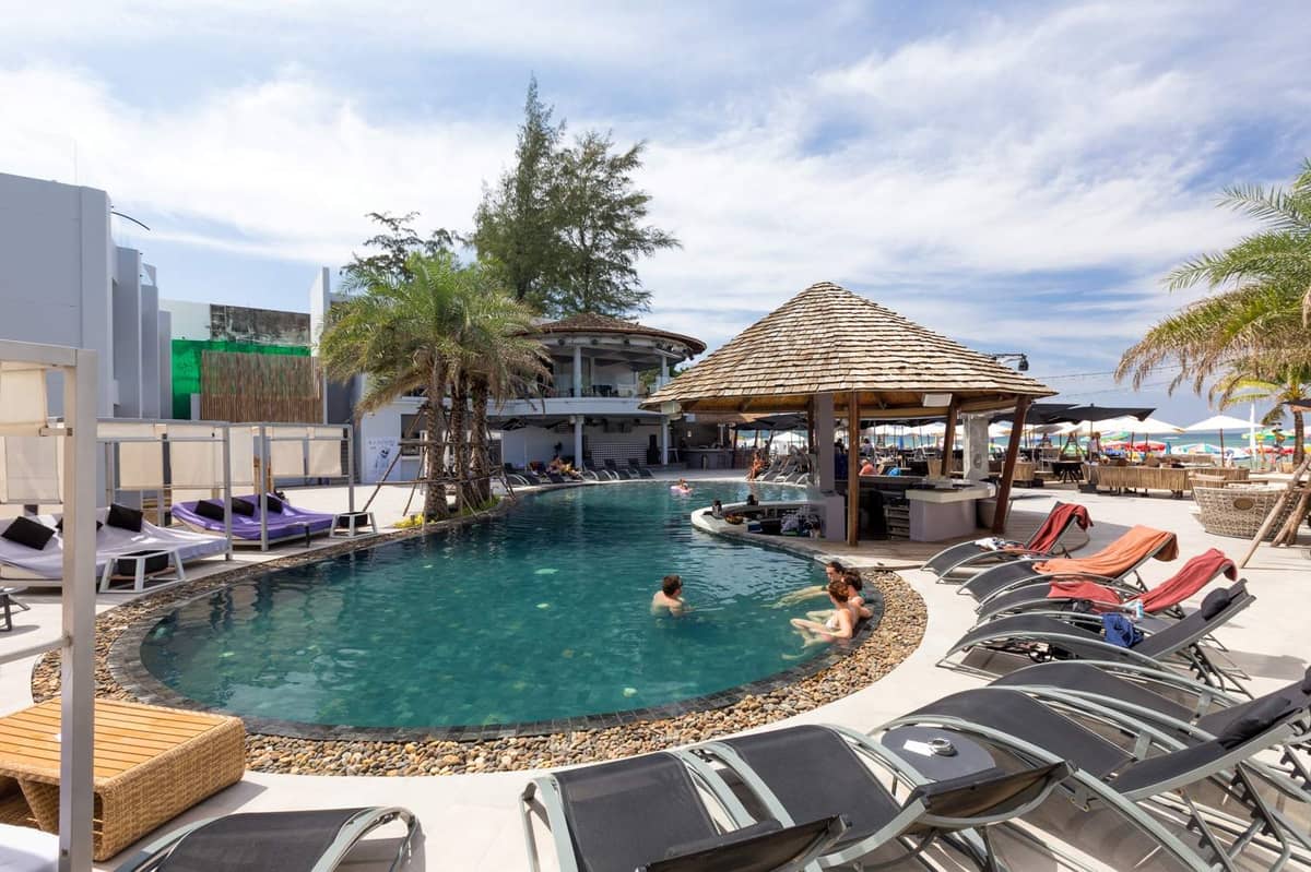 Продажа недвижимости The Bay and Beach Club, Таиланд, Пхукет, Патонг | Villacarte