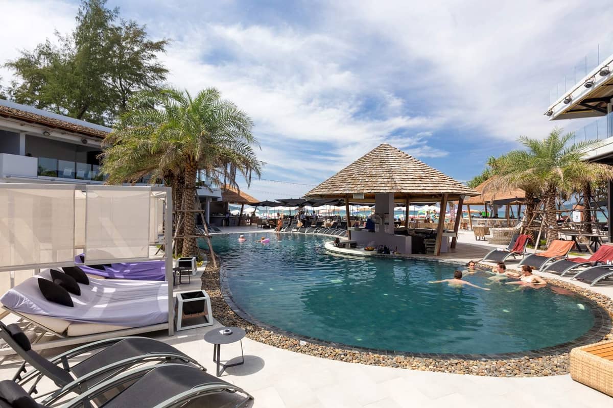 Продажа недвижимости The Bay and Beach Club, Таиланд, Пхукет, Патонг | Villacarte