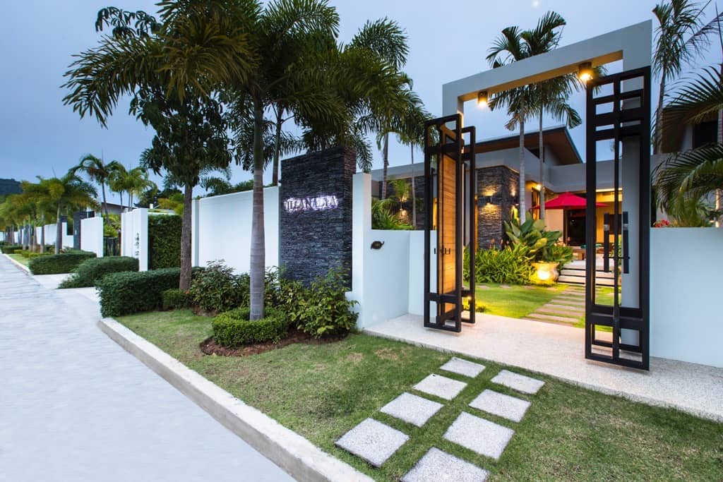 Rent villa Baan-Boondharik I villa Nadya, Thailand, Phuket, Nai Harn | Villacarte