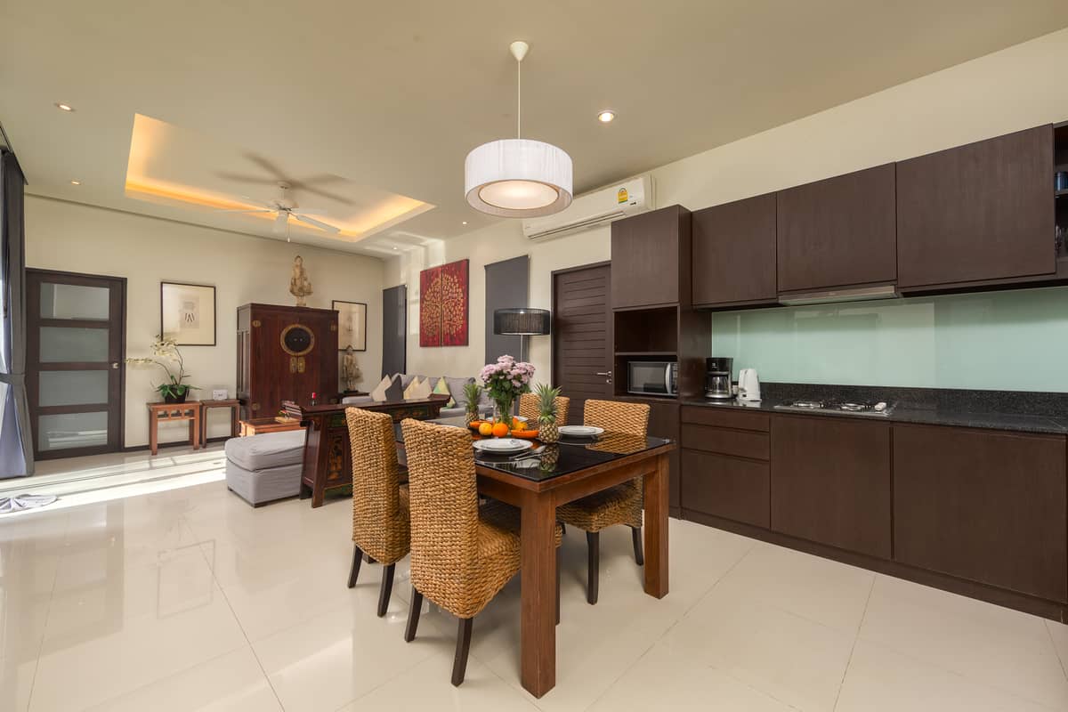 Rent villa Flores, Thailand, Phuket, Nai Harn | Villacarte