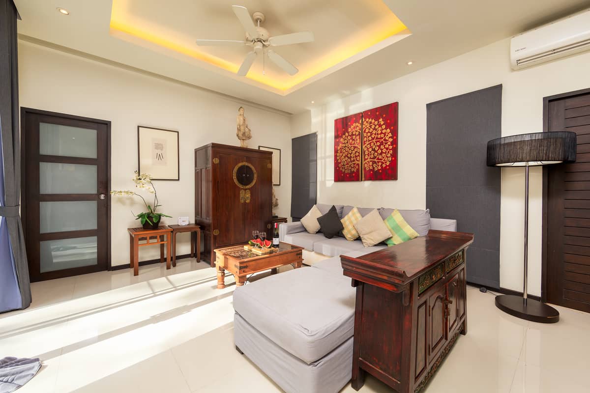 Rent villa Flores, Thailand, Phuket, Nai Harn | Villacarte