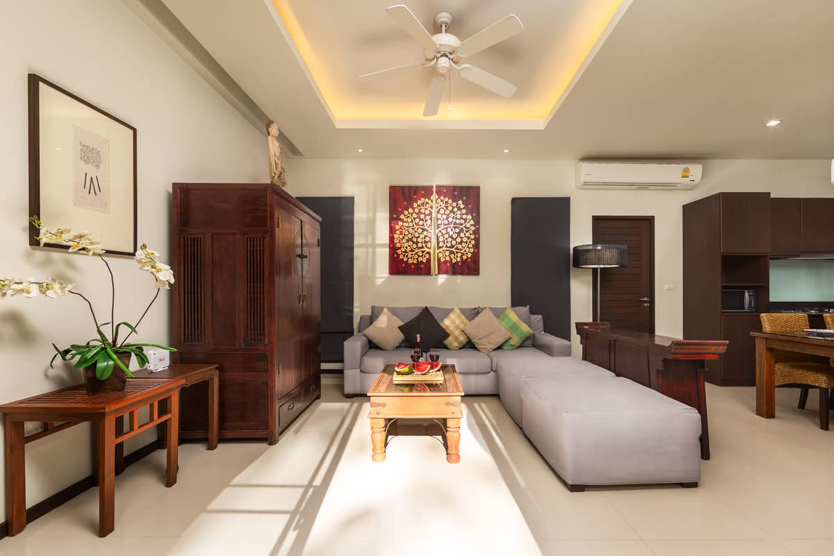 Rent villa Flores, Thailand, Phuket, Nai Harn | Villacarte