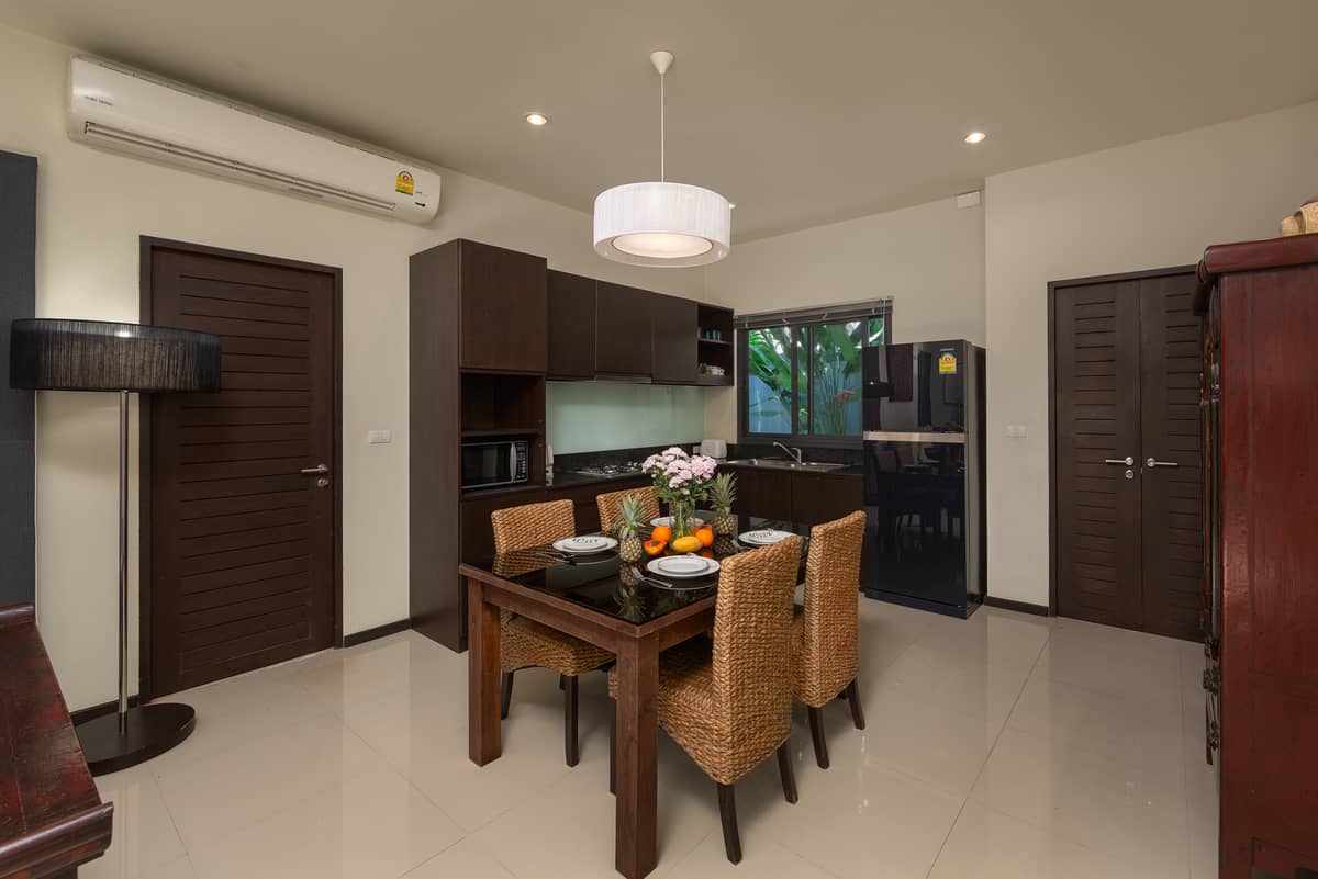 Rent villa Flores, Thailand, Phuket, Nai Harn | Villacarte